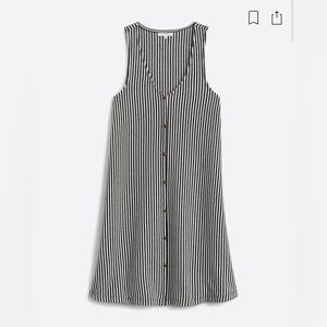 Z SUPPLY - Talitha Button Detail Knit Dress. Size medium. Black and white stripe